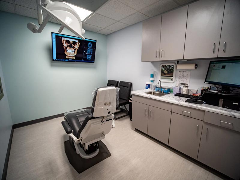 Wilson & Tran, DDS consult room